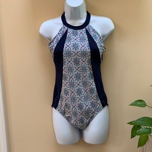 Beautiful One-piece swimsuit, size 10